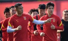 米兰体育app下载-精彩对抗中球员们展现出色表现，为球迷带来惊喜的简单介绍