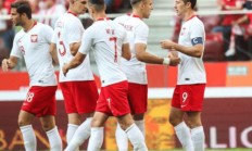 米兰体育注册-包含波兰队在欧洲预选赛中-负于英格兰，难以抵挡对手的词条