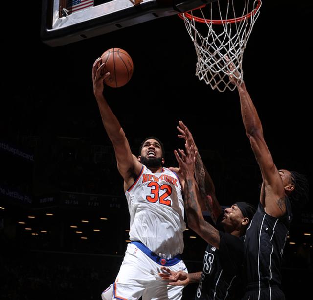 尼克斯主场击败篮网,老将展现实力的简单介绍 尼克斯主场击败篮网,老将展现实力的简单介绍