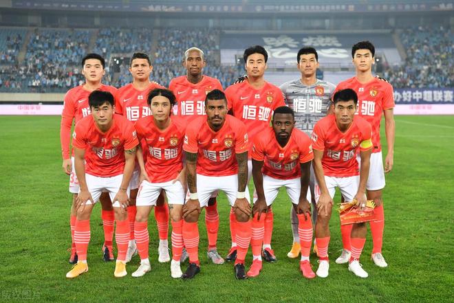 关于恒大遭遇连败，球迷呼吁调整阵容的信息