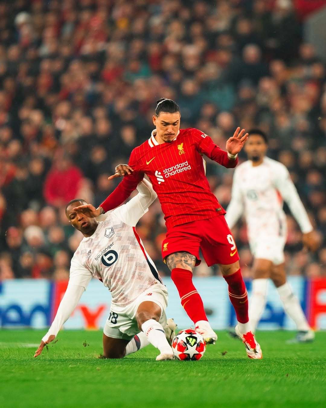 关于利物浦惊险逆袭，欧冠半决赛将上演传奇的信息