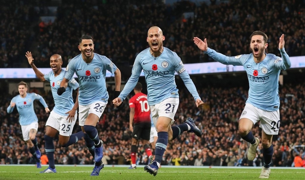 曼城大胜莱切斯特，继续领跑积分榜的简单介绍