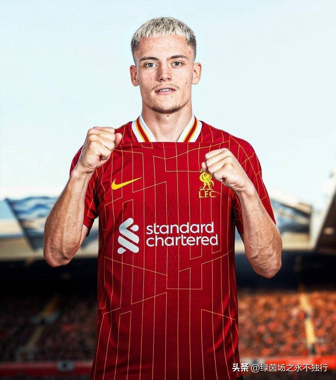 关于利物浦官方确认主力中锋因伤缺席，新援或有登场机会的信息